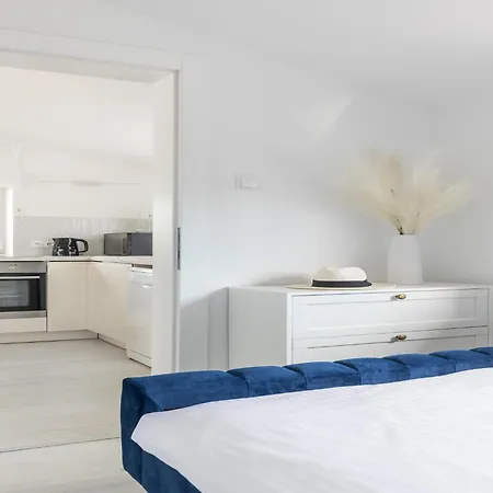 Apartmán Sea View In Slatine With Terrace *
